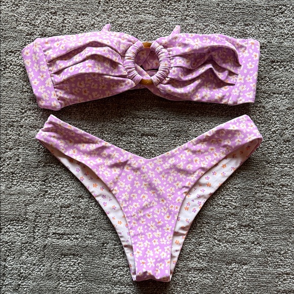 Kulani Kinis Bikini Pretty Petals - Picture 1 of 5
